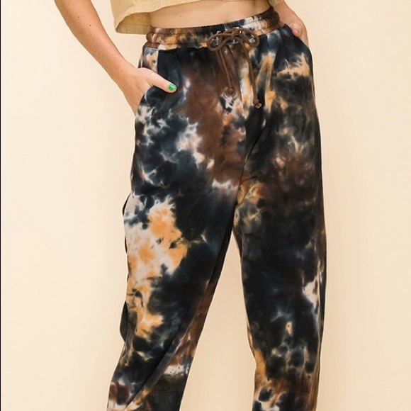 Tie Dye Set - Picture 3 of 3